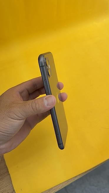 Apple iPhone: IPhone 11, Б/у, 128 ГБ, 100 % — 7
