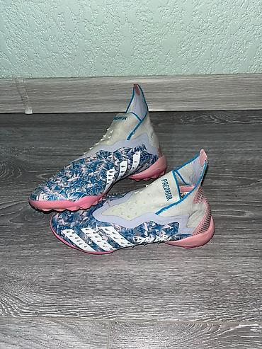 Adidas Predator – футзал/мини-футбол (TF/AG) без шнурков Размер-37 at lalafo.kg Adidas Predator – футзал/мини-футбол (TF/AG) без шнурков Размер-37