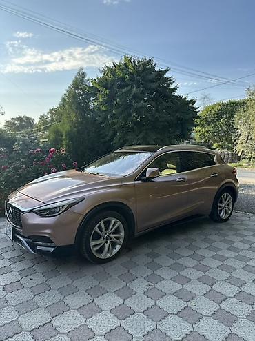 меняю на скот: Infiniti : 2017 г., 2 л, Робот, Бензин, Кроссовер — 2