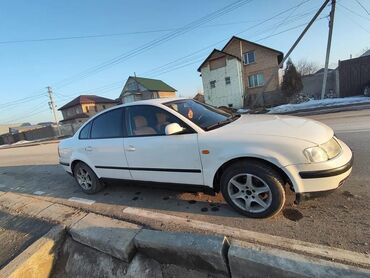 Volkswagen: Volkswagen Passat: 1997 г., 1.8 л, Механика, Бензин, Седан