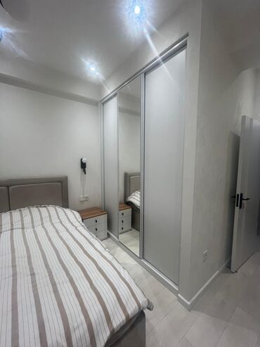 Uzunmüddətli kirayə mənzillər: Müasir dizaynda tam mebel və texnika ilə təchiz olunmuş 2 otaqlı — 24