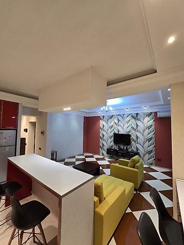 Günlük kirayə mənzillər: 2 otaqlı — 5