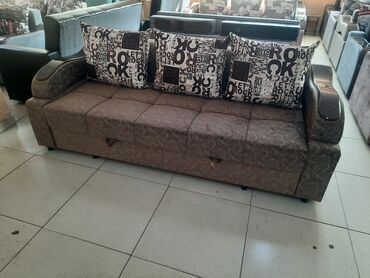 Прямые диваны: Продаю диваны мустанг по городу доставка бесплатно звоните ватсап — 29