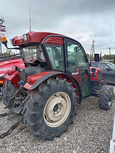 Traktorlar: Başak traktoru – kabinəli, universal kənd təsərrüfatı işləri üçün — 4