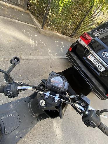 top riding: Скутер в спортивном стиле с выразительным современным дизайном. Кузов — 5