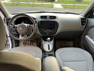 чери кимо запчасти: Kia Soul EV: 2018 г., Электромобиль, Кроссовер — 8