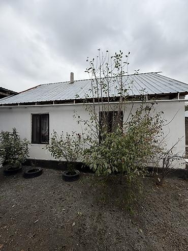 Продажа коттеджей и домов: 📍 Сокулуке (верхняя зона) продается дом на участке 5 соток состоит из — 2