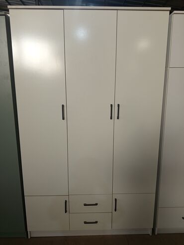 продаю зеркало для дома: Кийим салуучу шкаф, Түз, Жыгач