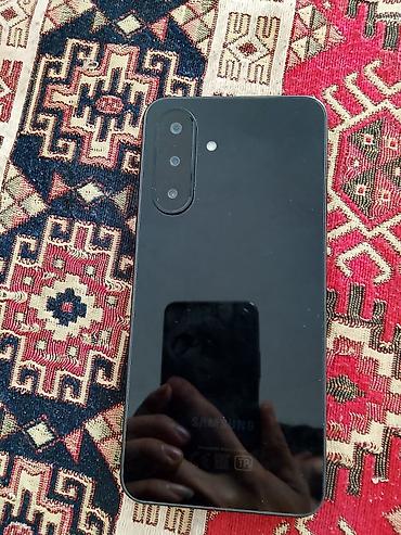 samsung ultra s24: Samsung Galaxy A24 4G, rəng - Qara, İki sim kartlı — 2
