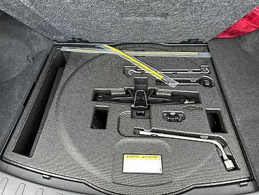 Lexus: Lexus UX: 2019 г., 2 л, Вариатор, Хэтчбэк — 14