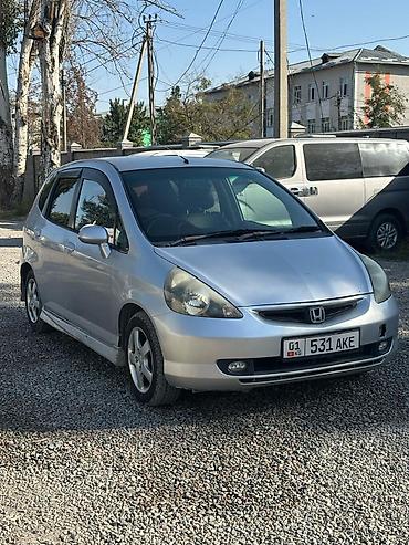 фит срочна сатылат: Honda Fit: 2002 г. — 1