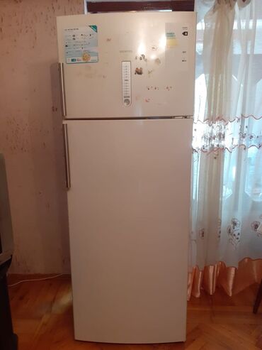 кофеварка баку: Холодильник Siemens, Двухкамерный