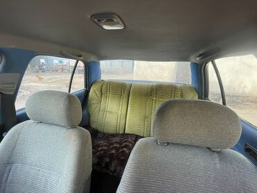 Nissan: Nissan Sunny: 1991 г., 1.4 л, Механика, Бензин, Седан — 10