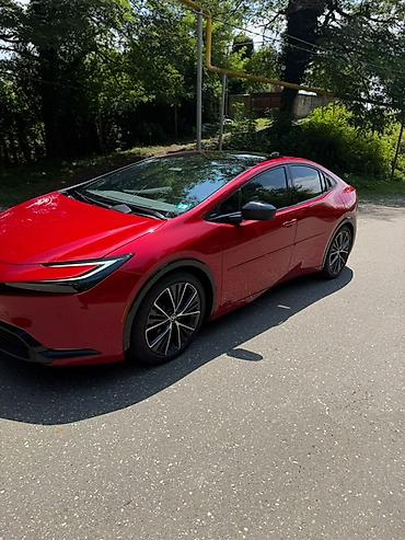 byd e1: Toyota Prius: 2023 г., 2 л, Вариатор, Гибрид, Хэтчбэк — 2