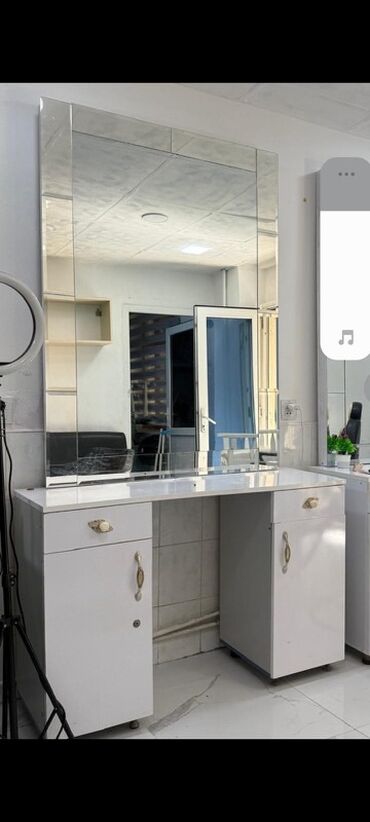 стол компьютерный складной трансформер: Düz masa, Siyirməli, Polkalı, Parlaq laminat, Kredit yoxdur