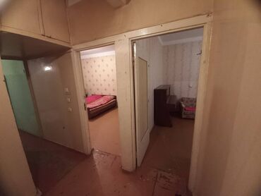 Uzunmüddətli kirayə mənzillər: Xətai rayonu, Əhmədli qəsəbəsi, Gəncə prosektində yerləşən 9 mərtəbəli — 6