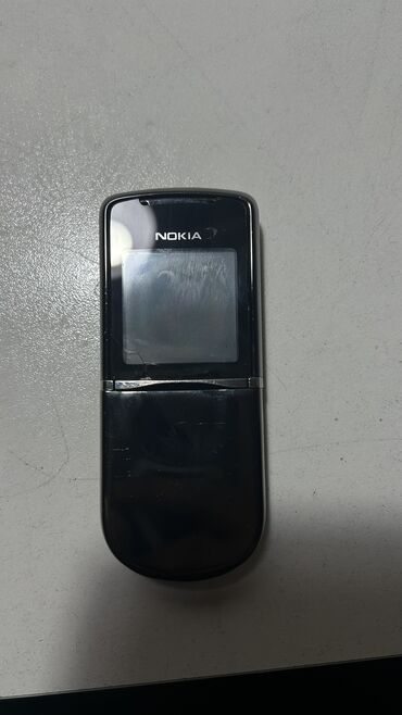 nokia n81: Nokia 8 Sirocco, Qırıq