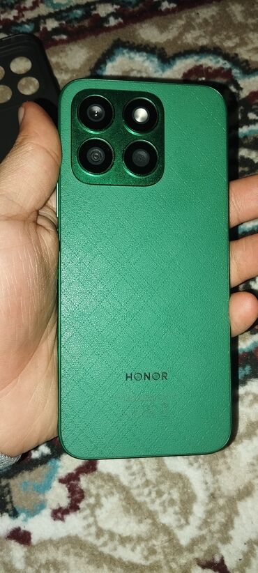 işlemiş soyuducu: Honor X8b, 128 GB, rəng - Yaşıl, Barmaq izi