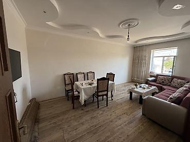 şəki ev elanları: 3 otaqlı, 2 kv. m, Orta təmir — 8