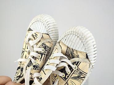 ccc ugg dziecięce: Trampki 28, Używany — 5