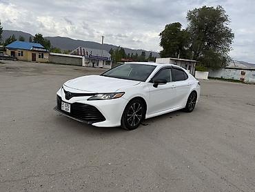 Toyota: Toyota Camry: 2020 г., 2.5 л, Бензин, Седан — 2