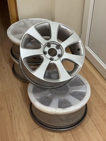 kontinental təkər: İşlənmiş Disk Hyundai R 17, 5 Boltlu