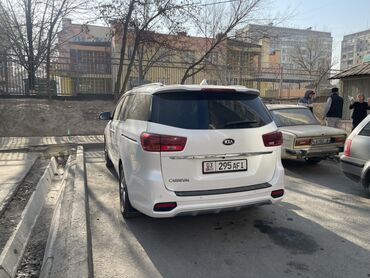 Kia: Kia Carnival: 2019 г., 2.2 л, Автомат, Дизель, Минивэн — 3
