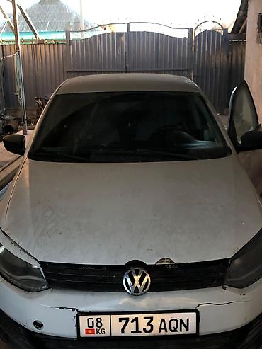 Volkswagen: Volkswagen Polo: 2014 г., Механика, Седан — 4