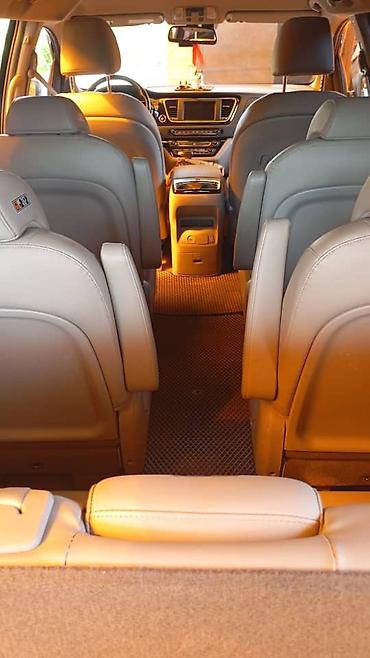 Kia: Kia Carnival: 2019 г., 2.2 л, Автомат, Дизель, Минивэн — 10