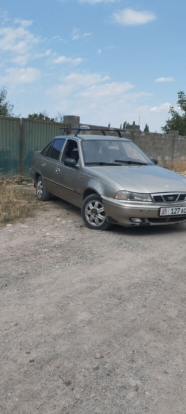 машина ош тико: Daewoo Nexia: 2007 г., 1.5 л, Механика, Бензин, Седан