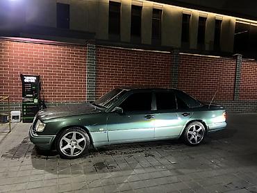 e 303: Mercedes-Benz E-Class: 1993 г., 3.2 л, Автомат, Бензин, Седан — 3