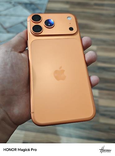 Apple iPhone: IPhone 17 Pro Max, Новый, 256 ГБ, Оранжевый, Защитное стекло, Чехол, Кабель, 100 % — 1