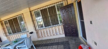 Həyət evləri və villaların satışı: Fatmayı 3 otaqlı, 120 kv. m, Kredit yoxdur, Yeni təmirli -da lalafo.az — 18 Həyət evləri və villaların satışı: Fatmayı 3 otaqlı, 120 kv. m, Kredit yoxdur, Yeni təmirli — 18