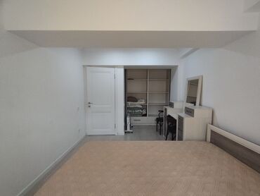 долгосрочные квартиры в бишкеке: 2 комнаты, 54 м², Элитка, 1 этаж, Евроремонт