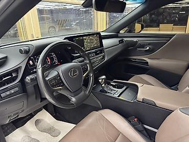 Lexus: Lexus ES: 2023 г., 2.5 л, Автомат, Гибрид, Седан — 18