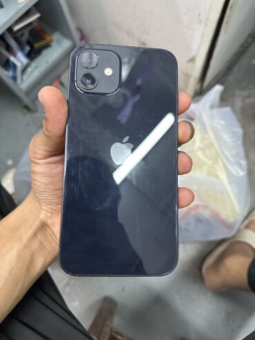 купить ноутбук в бишкеке бу: IPhone 12, 128 ГБ, Чехол, 76 %