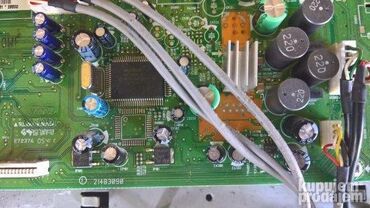 Aksesoari za TV i video: Thomson 32LB040S5 u delovima AV Main board 21483090 EFC031E IFC130 — 5