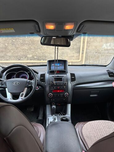 Kia: Kia Sorento: 2 l | 2010 il Ofrouder/SUV — 6