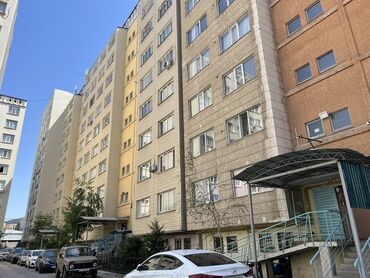 Продажа квартир: 3 комнаты, 79 м², 106 серия улучшенная, 2 этаж, Евроремонт