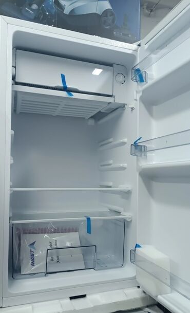 Холодильники: Холодильник Avest, Новый, Однокамерный, De frost (капельный), 50 * 75 * 50