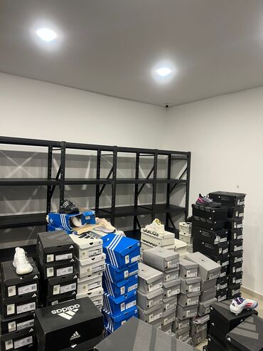 Rəf vitrinləri: Anbar Reflerin Hazirlanmasi, Her Rengde ve Ölçülerde Hazirliyib Təhvil — 6