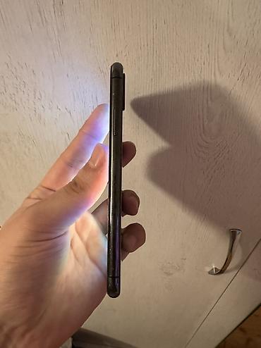 Apple iPhone: IPhone X, 64 GB, Qara — 6