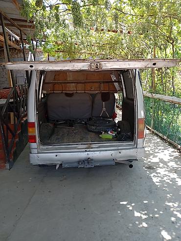 авто в такси: Ford Transit: 1995 г., 2.5 л, Механика, Дизель, Фургон — 10