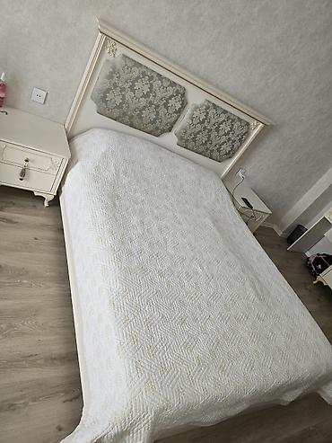 İstikbaldan yataq 280₼ .Matras ortopetik .tunbalar daxil .Unvan