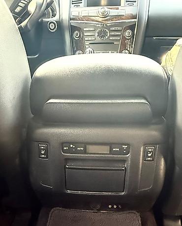 lexus lx 450: Infiniti QX56: 2011 г., 5.6 л, Автомат, Бензин, Внедорожник — 8