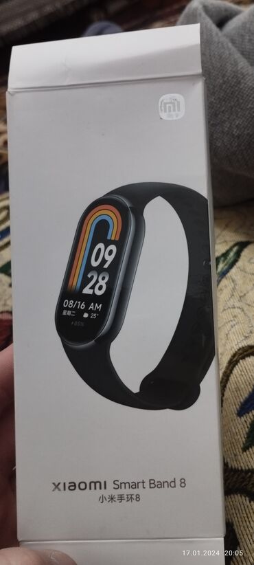 часы отличные: Xiaomi smart Band8 новый не использованный но скрытый в отличном