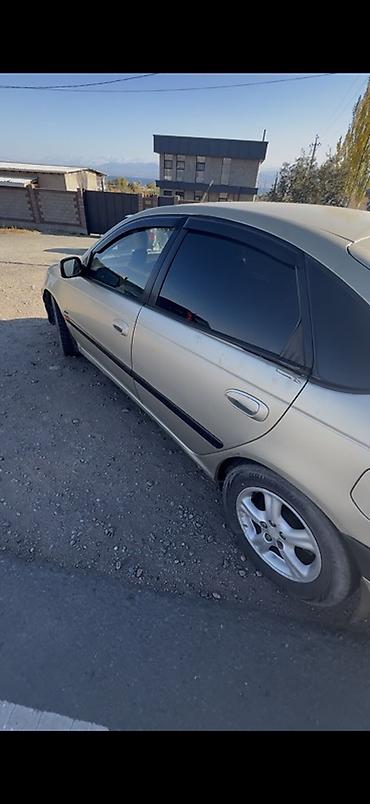 купить машину автомат недорого: Toyota Avensis: 2002 г., 1.8 л, Механика, Бензин, Лифтбек — 10