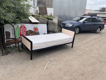 Односпальные кровати: Продам б/у односпальные кровати по оптовой цене с матрасом 6500сом без at lalafo.kg Односпальные кровати: Продам б/у односпальные кровати по оптовой цене с матрасом 6500сом без