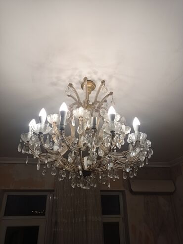 гелиевые шары круглосуточно: Çılçıraq, 10 və daha çox lampa, Şüşə