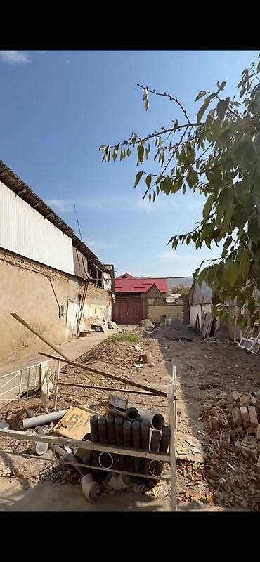 Продажа коттеджей и домов: Продаётся дом. По всем вопросам и за подробной информацией обращайтесь — 2